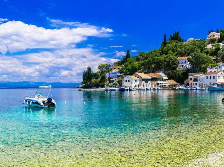 Natsios Studios Gaios Buitenkant foto
